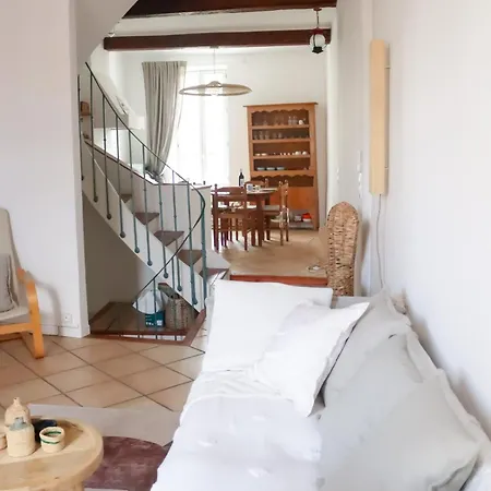 La Maison Du Village Holiday home *